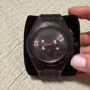 Technomarine Black Watch night vision II